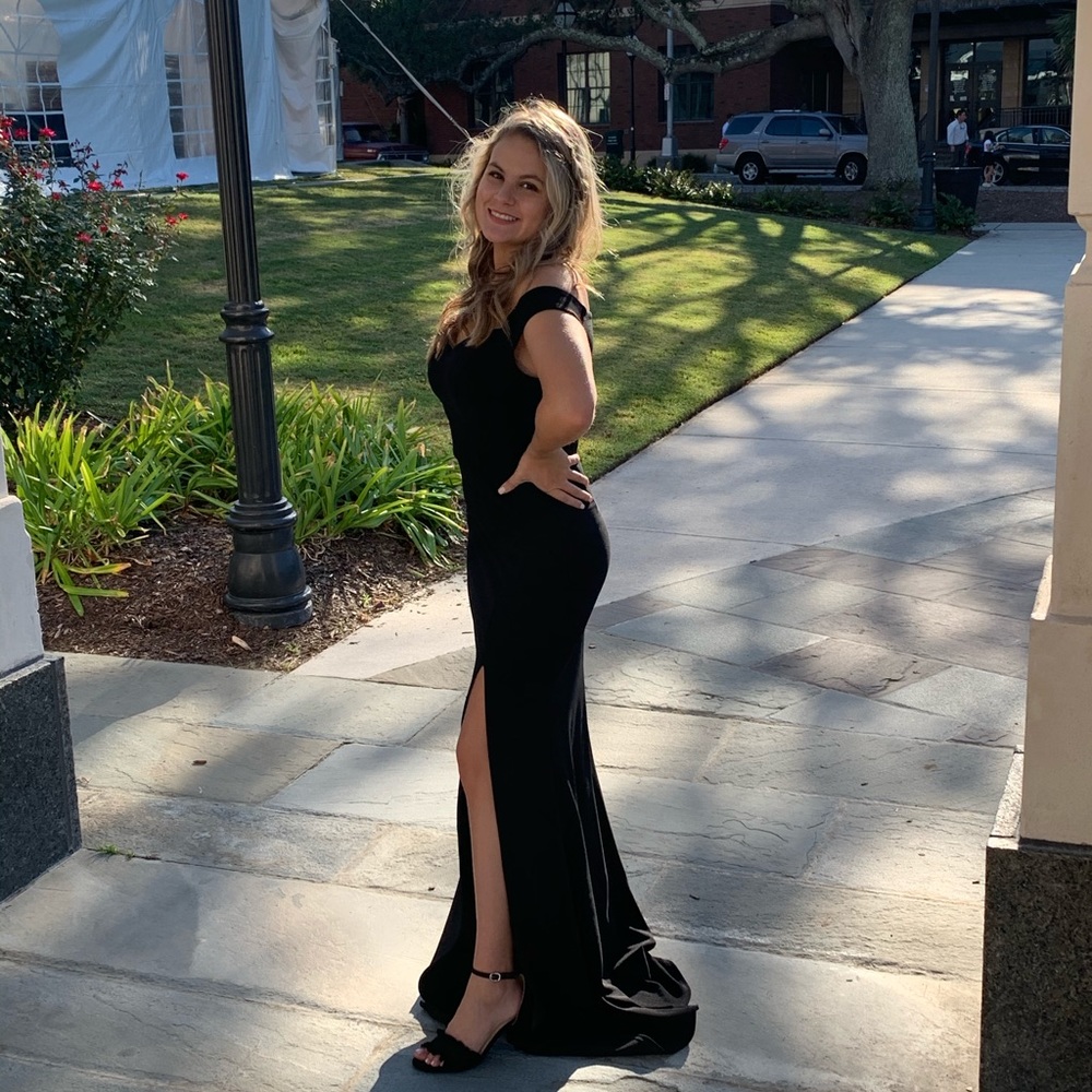 Windsor Elegant Black Dress